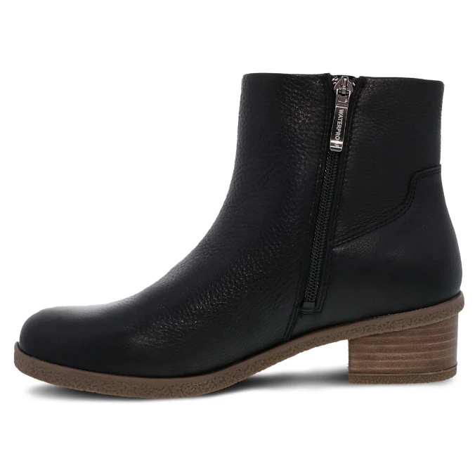 Dansko Women’s Daisie Boot Waterproof Black Tumbled 4 Dansko Women’s Daisie Boot Waterproof Black Tumbled - Image 2