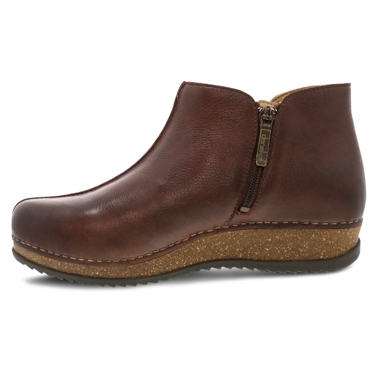 Dansko Women’s Makara Bootie Brown Waxy Milled 4 Dansko Women’s Makara Bootie Brown Waxy Milled - Image 2