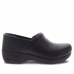 Dansko Women’s XP 2.0 Clog Black Waterproof Pull Up