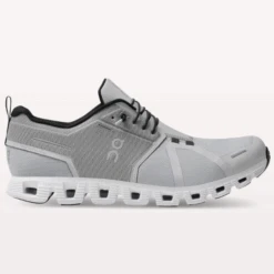 On Men’s Cloud 5 Waterproof Glacier/White