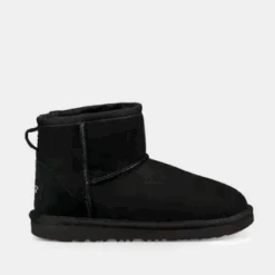 Ugg Kid’s Classic II Mini Boot Black