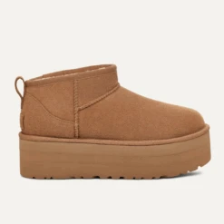 UGG Women’s Classic Ultra Mini Platform Boot Chestnut